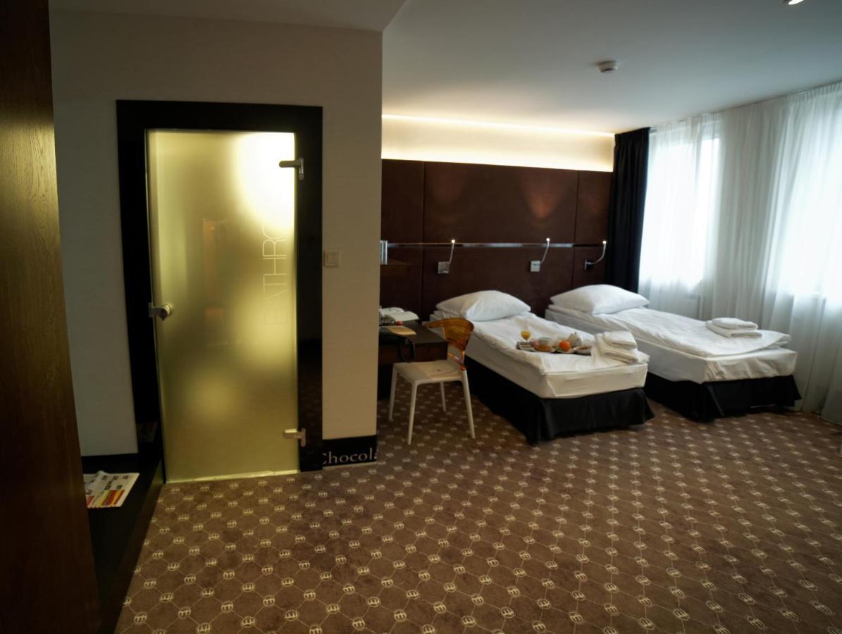 Hotel Martina Znin Ngoại thất bức ảnh