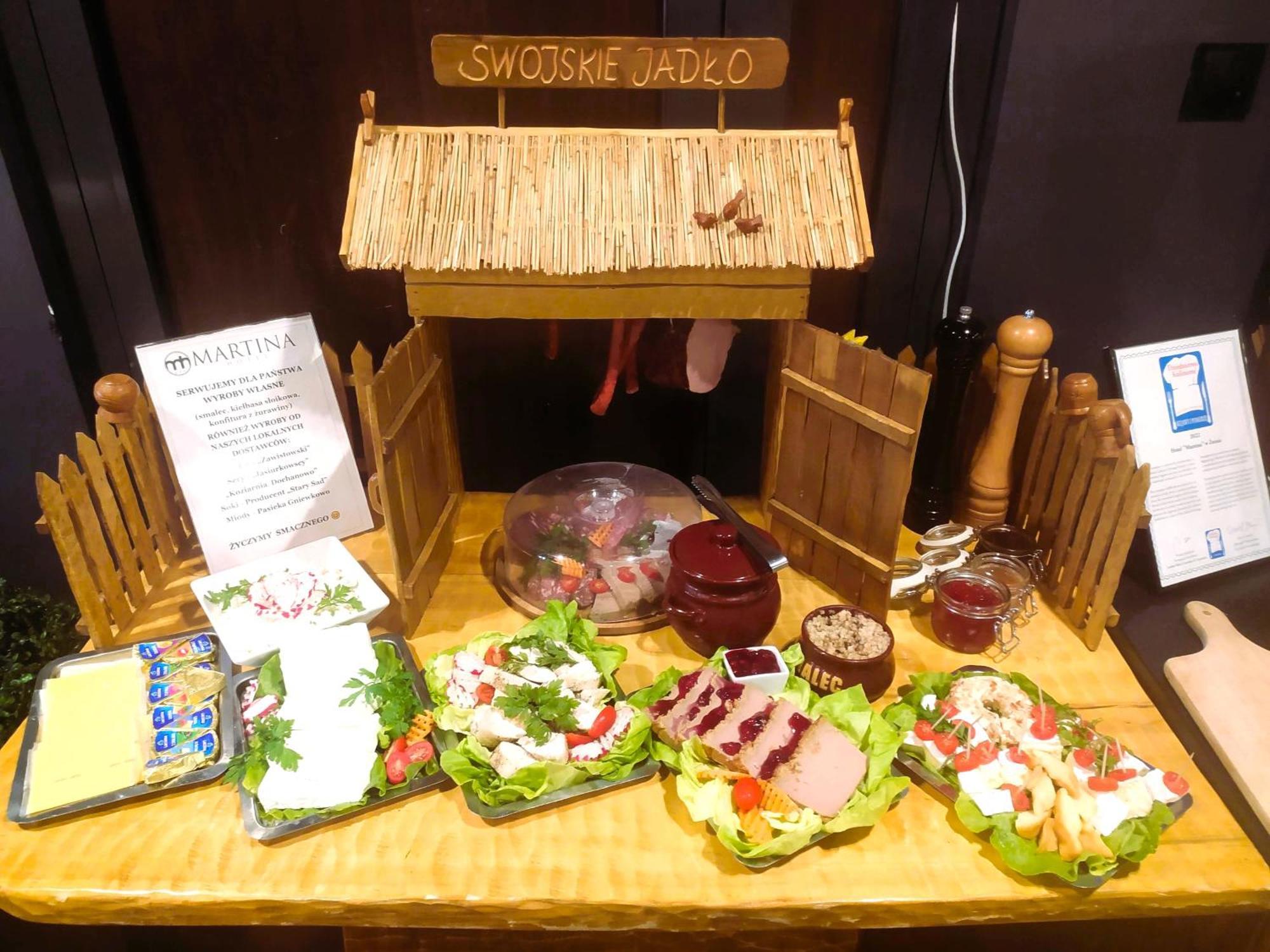 Hotel Martina Znin Ngoại thất bức ảnh
